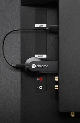 Chromecast es un diminuto gadget fabricado por Google que sirve para transmitir audio y video desde cualquier dispositivo al puerto HDMI de una televisión.